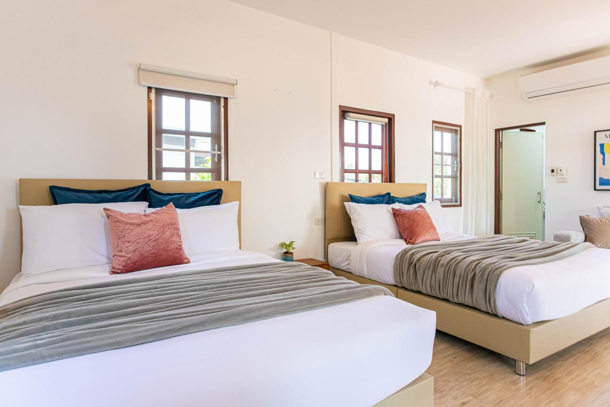 Vawa Guesthouse Kanchanaburi Esterno foto