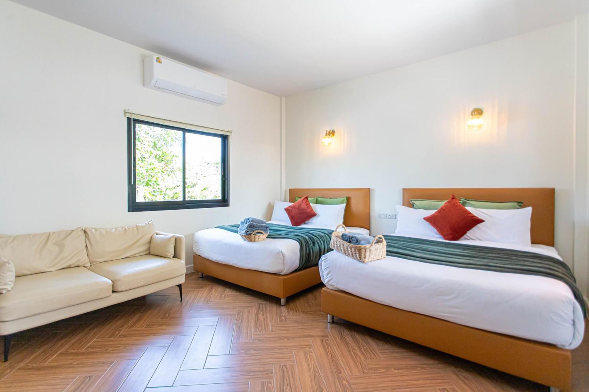 Vawa Guesthouse Kanchanaburi Esterno foto